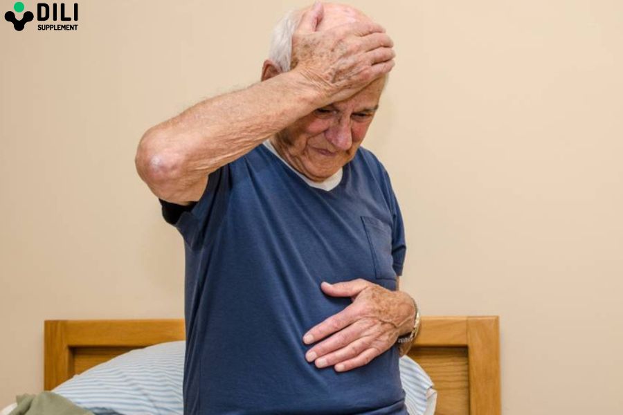 biến chứng táo bón ở người già