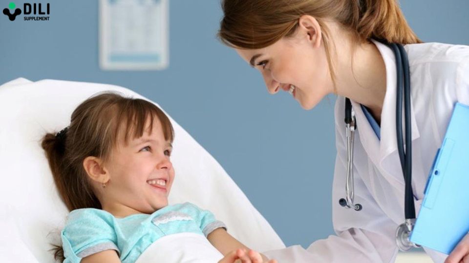 trẻ bị trào ngược dạ dày 4