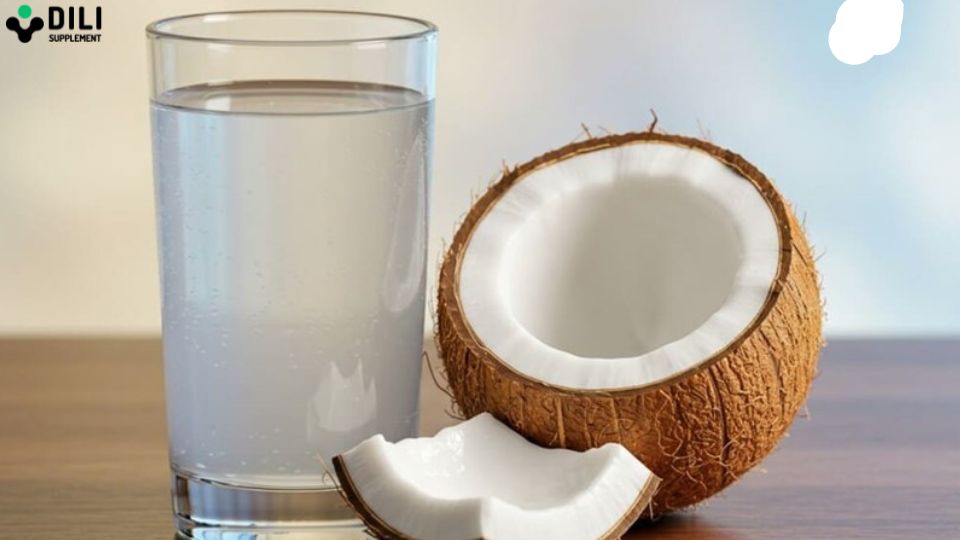 tiêu chảy uống nước dừa được không 2